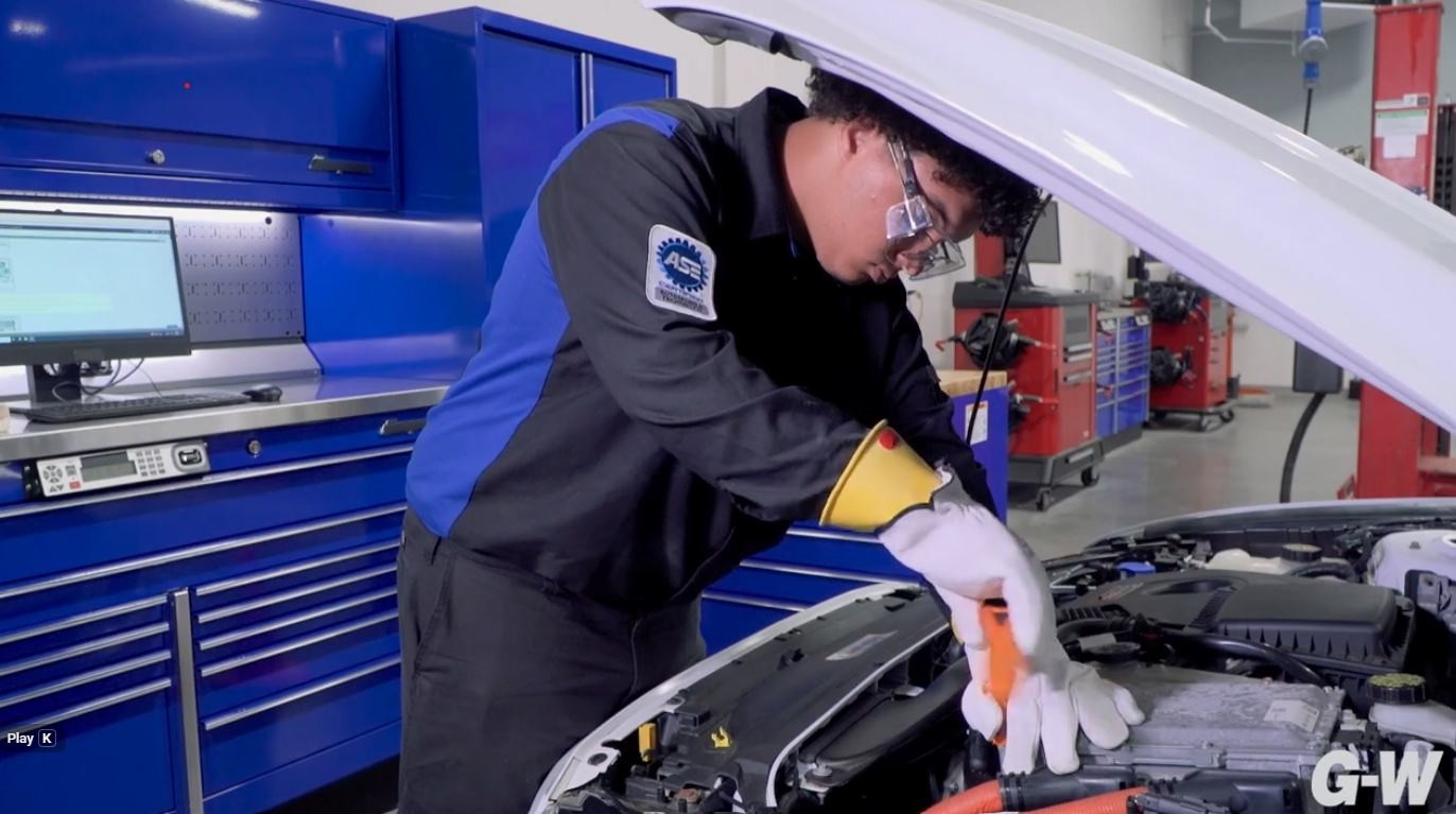 Six Million Skilled Workers Needed Skills-Based Learning Mechanic